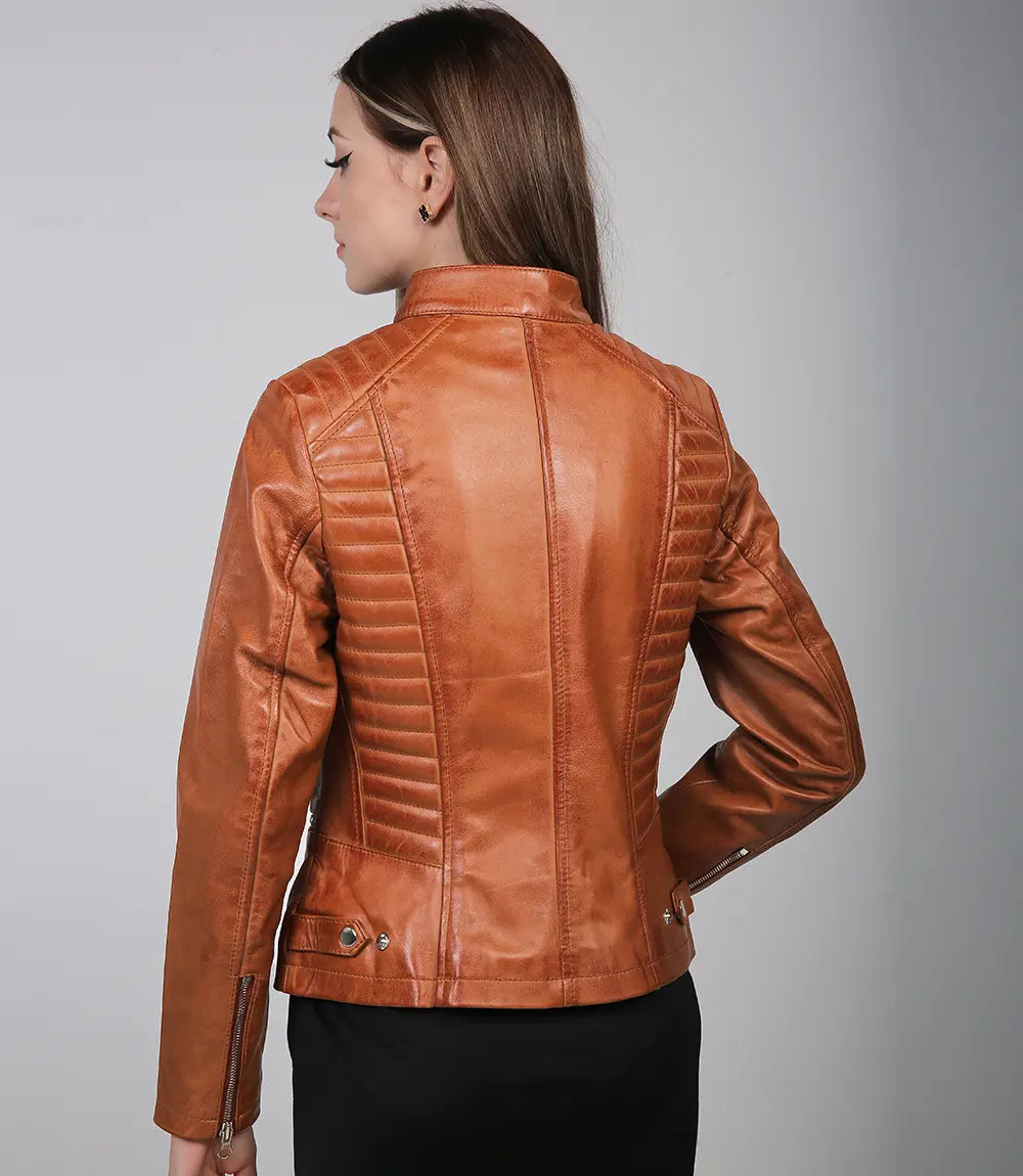 Blouson de moto café racer beige élégant pour femme